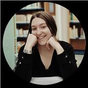 Profesora de Educación Primaria y Pedagogía Terapéutica ofrece clases
